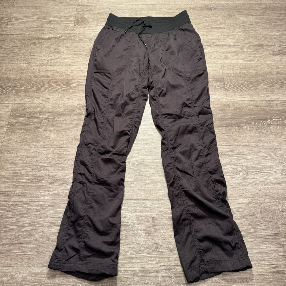 North Face Pants Womens Medium Black Joggers Stretch Outdoor Hike Dance 27x32